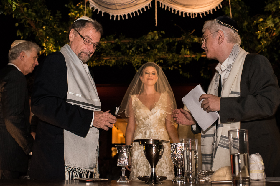 Casamento-judaico-chupá-mazal-tov-fotografo-de-casamento-judaico-fotografo-de-casamento-rio-de-janeiro-cerimonia-de-casamento-judaico-religiao-judaica-cohen-cerimonial-galeria-jardim-sitio-meio-do-mato-kipá-clara-sampaio-fotografia-casamento-de-dia-casamento-judeu-sinagoga-torá