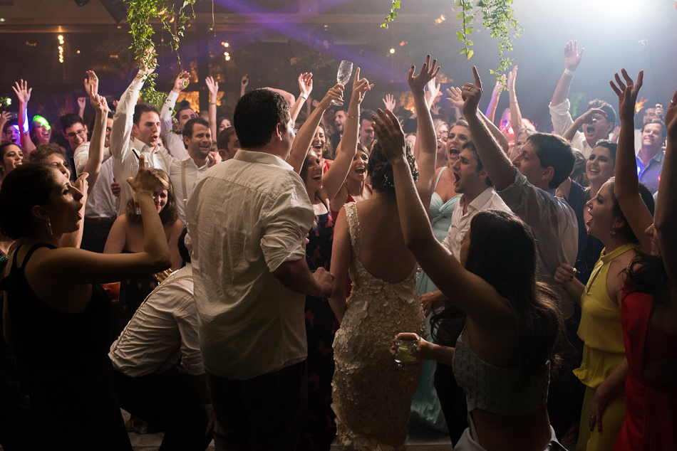 Casamento-judaico-chupá-mazal-tov-fotografo-de-casamento-judaico-fotografo-de-casamento-rio-de-janeiro-cerimonia-de-casamento-judaico-religiao-judaica-cohen-cerimonial-galeria-jardim-sitio-meio-do-mato-kipá-clara-sampaio-fotografia-casamento-de-dia-casamento-judeu-sinagoga-torá