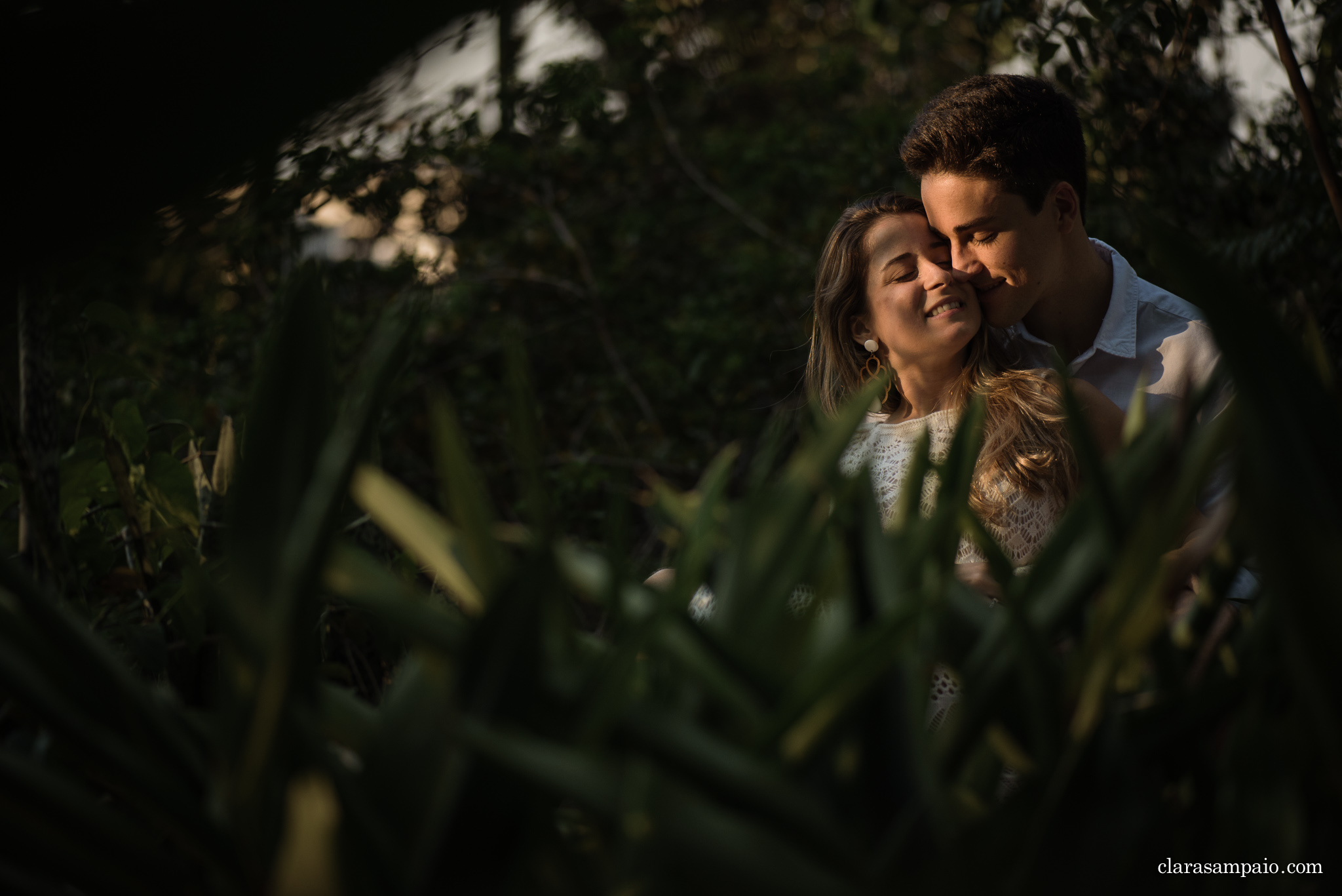 Ensaio de casal, ensaio de casal rio de janeiro, ensaio de casal Ribeirão Preto, fotógrafo de casamento, fotógrafo de casamento Ribeirão Preto, fotos criativas, sessão fotográfica, ensaio de casal, ensaio de família, ensaio fotográfico santa Teresa, parque das ruínas