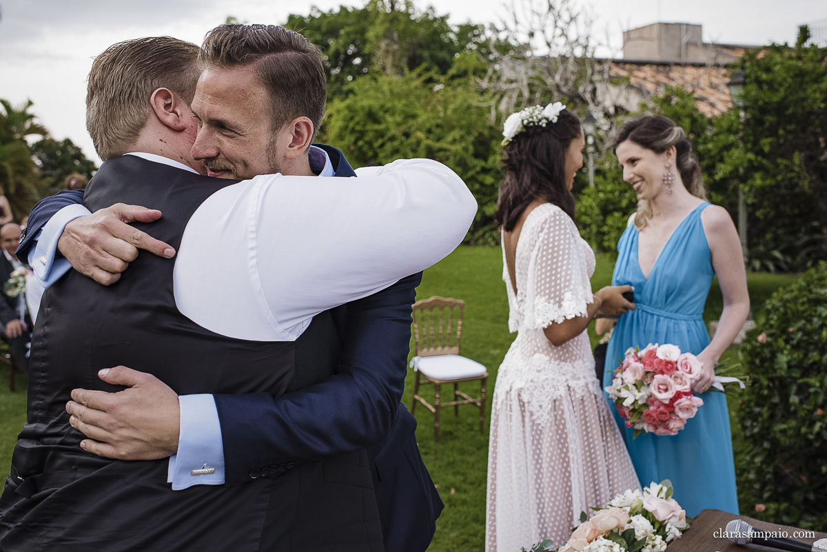 Destination wedding, casando de dia, casamento criativo, destination wedding Brazil, destination wedding rio de Janeiro, vestido de noiva, decoração casamento de dia, maquiagem de casamento, sapato de noiva, casando no solar real, Clara Sampaio Fotografia