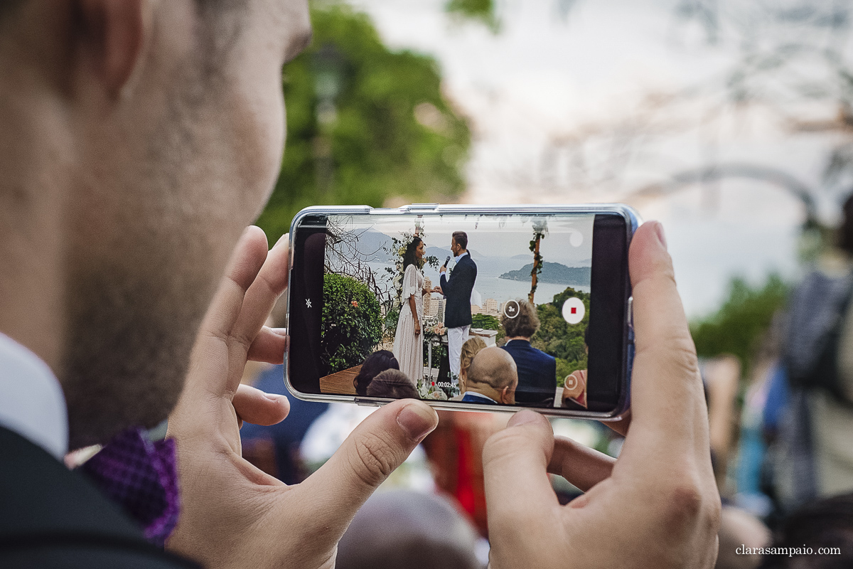 Destination wedding, casando de dia, casamento criativo, destination wedding Brazil, destination wedding rio de Janeiro, vestido de noiva, decoração casamento de dia, maquiagem de casamento, sapato de noiva, casando no solar real, Clara Sampaio Fotografia