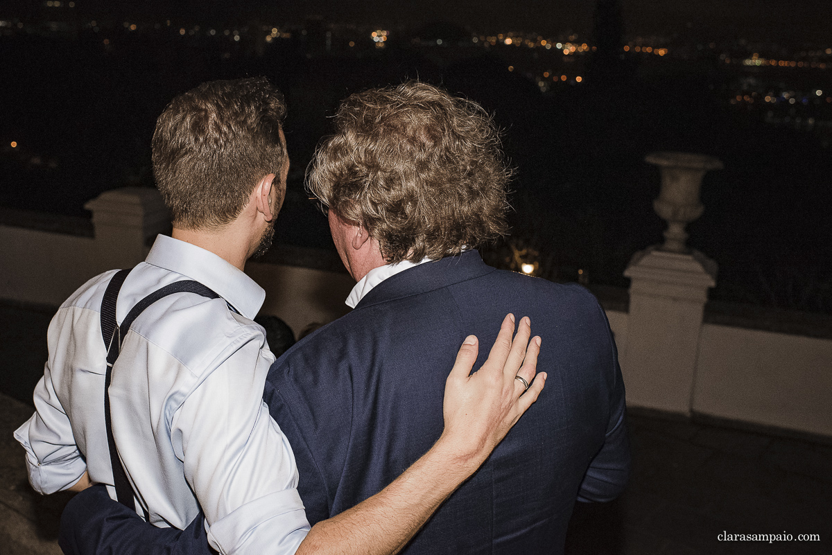 Destination wedding, casando de dia, casamento criativo, destination wedding Brazil, destination wedding rio de Janeiro, vestido de noiva, decoração casamento de dia, maquiagem de casamento, sapato de noiva, casando no solar real, Clara Sampaio Fotografia