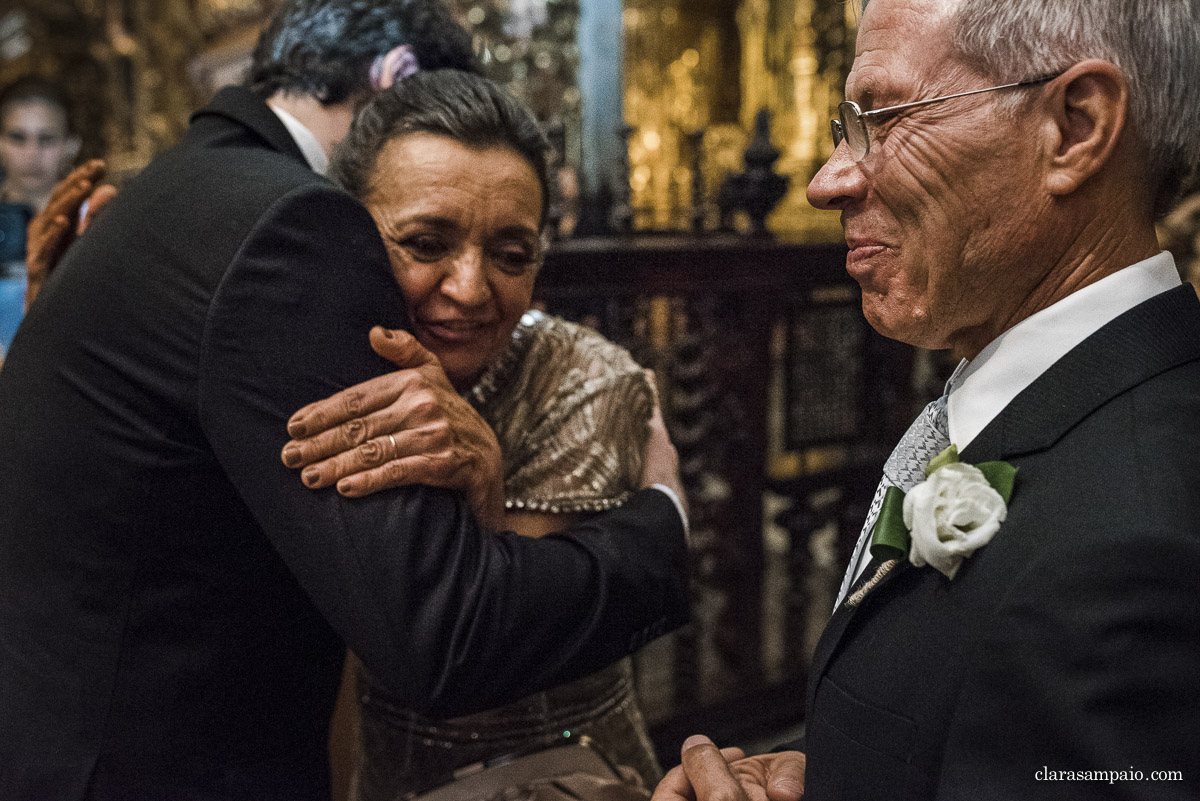 Casamento no mosteiro de São Bento, casamento criativo, melhor fotógrafo de casamento rio de janeiro, fotógrafo de casamento rj, casamento católico, vestido de noiva, making of no hotel novo mundo, clara Sampaio fotografia