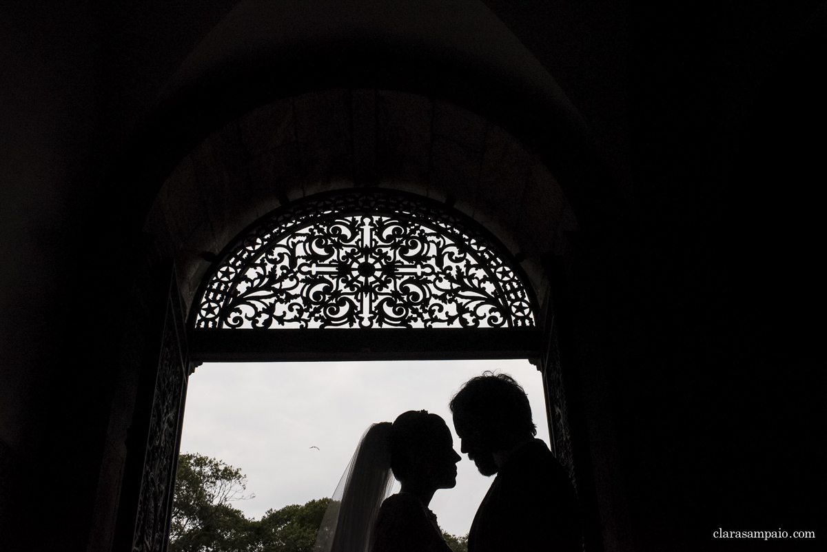 Casamento no mosteiro de São Bento, casamento criativo, melhor fotógrafo de casamento rio de janeiro, fotógrafo de casamento rj, casamento católico, vestido de noiva, making of no hotel novo mundo, clara Sampaio fotografia