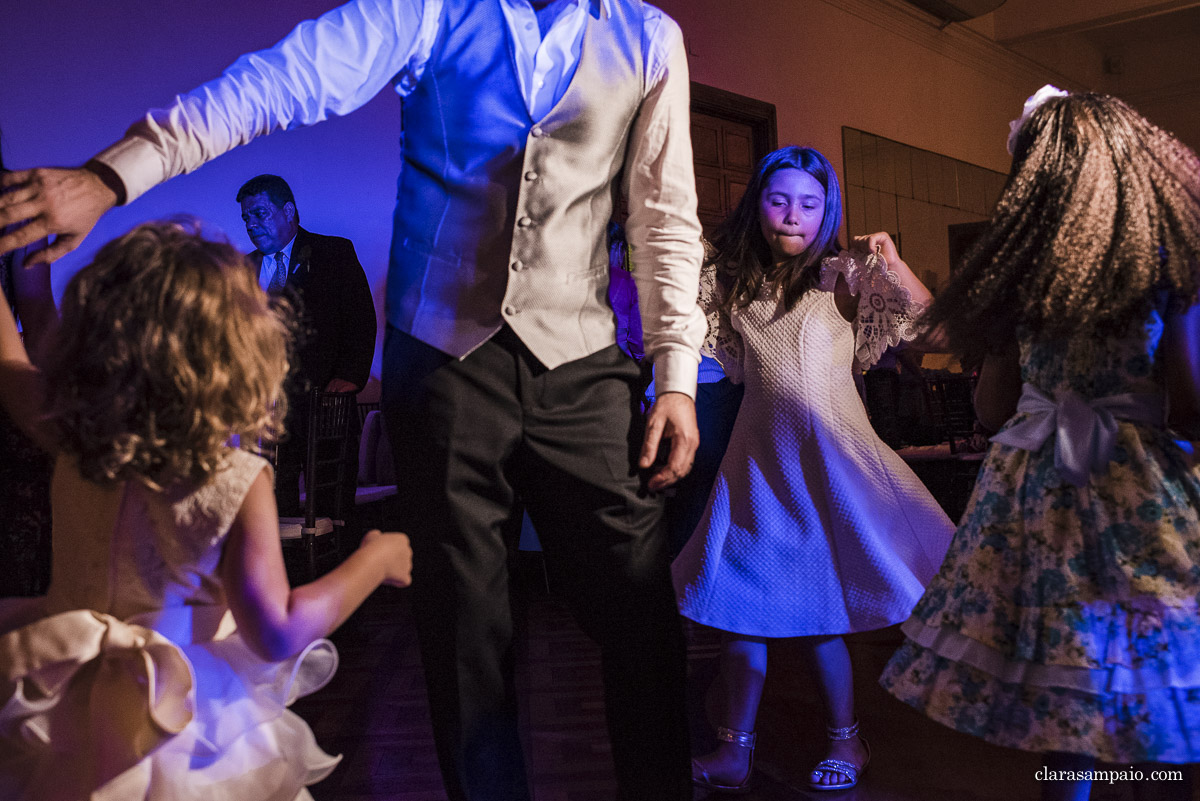 Casamento no mosteiro de São Bento, casamento criativo, melhor fotógrafo de casamento rio de janeiro, fotógrafo de casamento rj, casamento católico, vestido de noiva, making of no hotel novo mundo, clara Sampaio fotografia