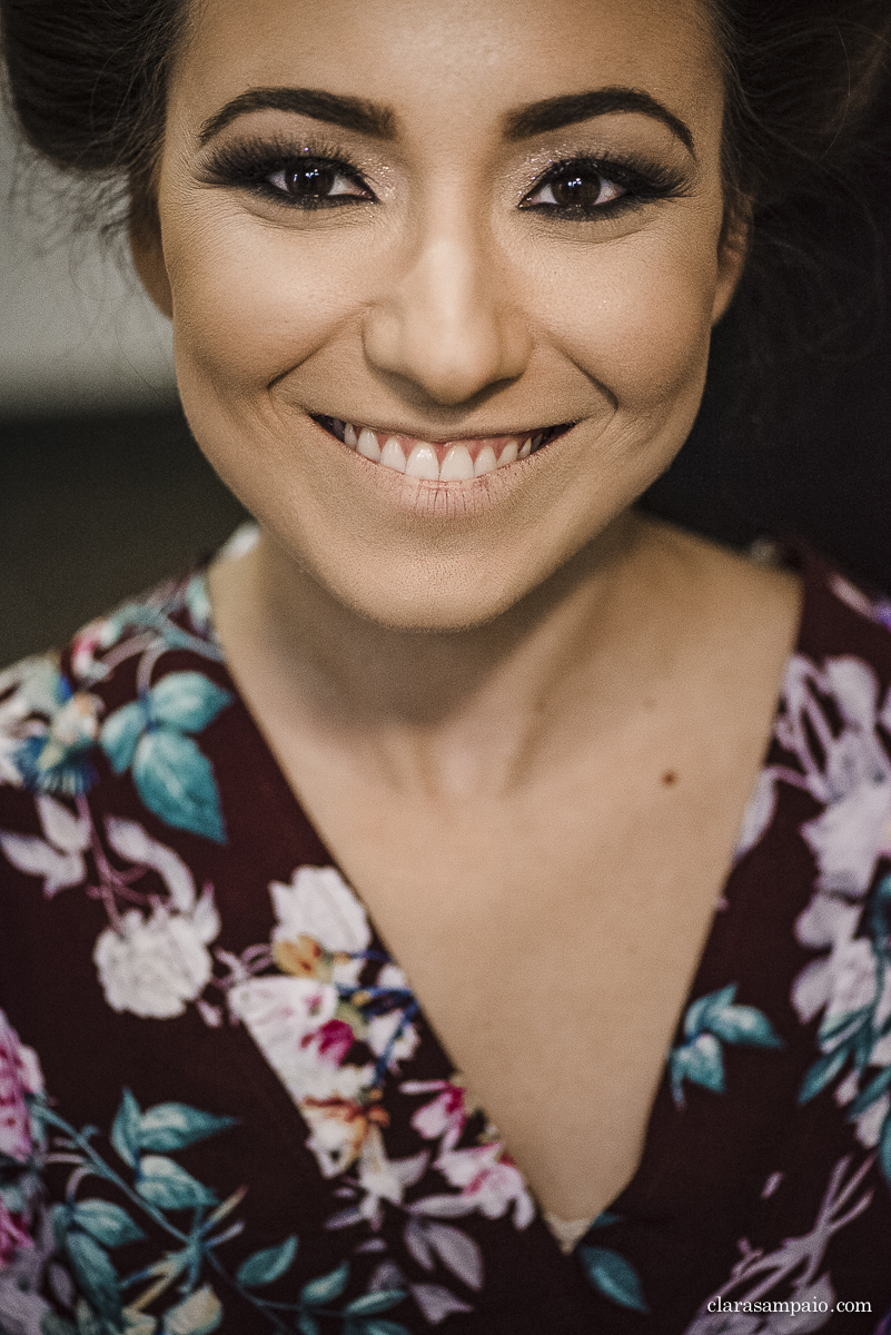 Casamento com banda de fanfarra, casamento criativo, casamento celebrado por amigos, vestido de noiva, decoração casamento de dia, maquiagem de casamento, sapato de noiva, casando no bosque da fazenda, Clara Sampaio Fotografia