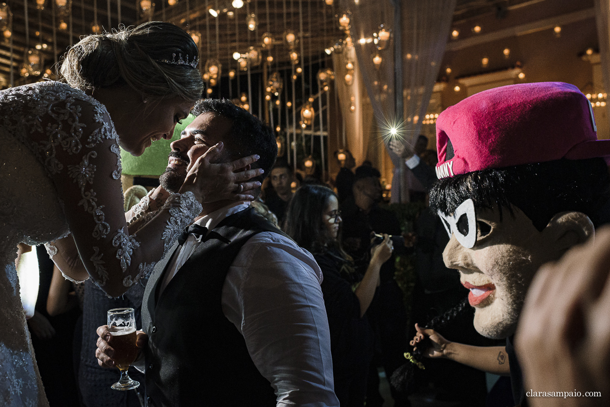 Casamento com atrações especiais, casamento com baile do Danny, casamento com bateria de escola de samba, melhor fotógrafo de casamento rio de janeiro, fotografia de casamento rio de janeiro, vestido de noiva, casando no Copacabana palace, clara Sampaio fotografia