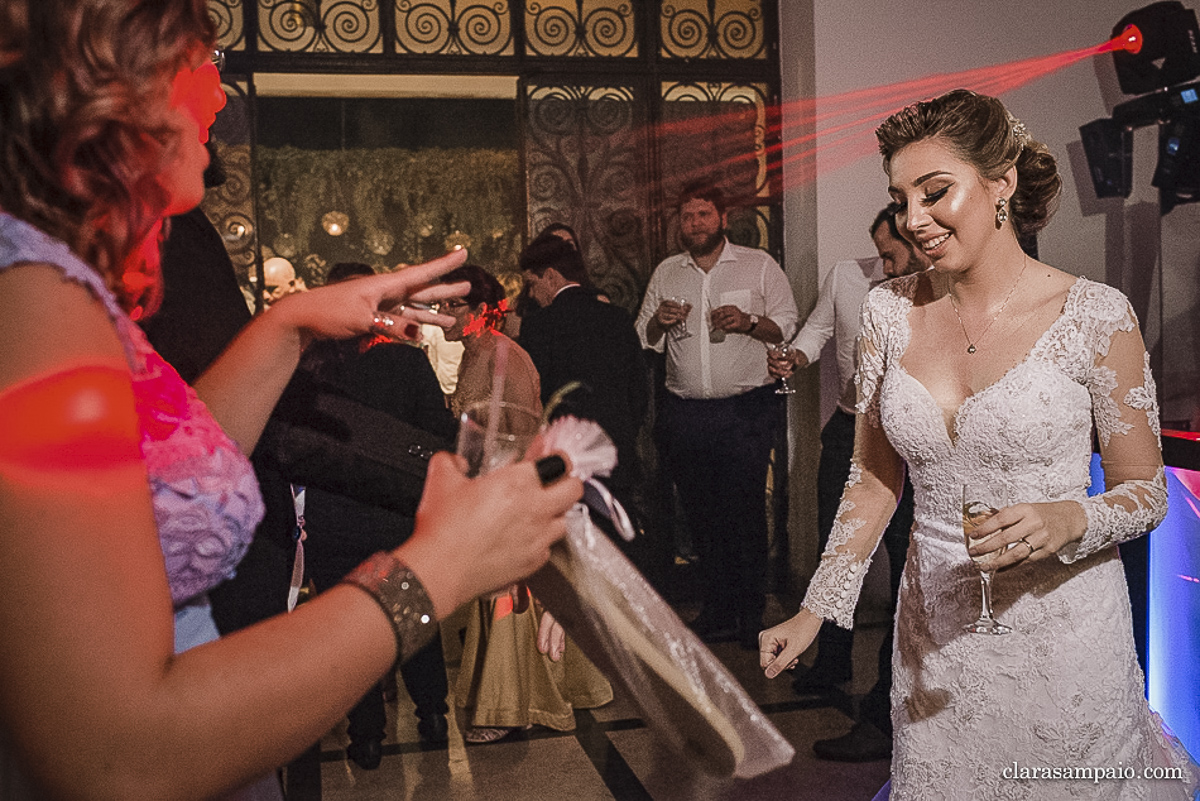 Casamento no solar real, casando no rio de janeiro, melhor fotógrafo de casamento rio de janeiro, vestido de noiva, casando no por do sol, casamento criativo, casando de dia, cerimônia de casamento no por do sol, noivas 2021, noivas 2022, clara sampaio fotografia