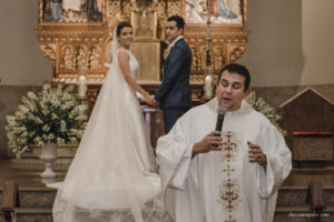 Destination Wedding, fotógrafo de casamento juiz de fora, fotógrafo de casamento rio de janeiro, fotógrafo de casamento Trancoso, fotografia de casamento, casando em juiz de fora, casando na privilegie, casando na igreja nossa senhora do Carmo, noivas 2021, noivas 2022, clara Sampaio fotografia