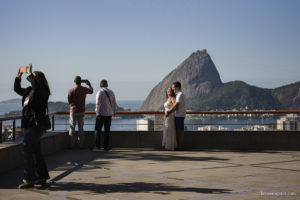 Ensaio de casal, ensaio de casal criativo, ensaio de casal divertido, ensaio de casal o que usar, ensaio de casal pré wedding, ensaio de casal rio de janeiro, melhor fotógrafo de casamento, Clara Sampaio Fotografia