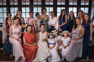 Casamento em casa, noivas 2021, noivas 2022, vestido de noiva, casamento criativo, melhor fotógrafo de casamento, fotógrafa de casamento rio de janeiro, imagens únicas, memórias, making of, cerimônia de casamento, festa de casamento, casando em casa, casando no rio de janeiro, clara Sampaio fotografia