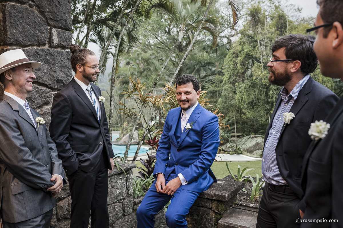 Casamento em casa, noivas 2021, noivas 2022, vestido de noiva, casamento criativo, melhor fotógrafo de casamento, fotógrafa de casamento rio de janeiro, imagens únicas, memórias, making of, cerimônia de casamento, festa de casamento, casando em casa, casando no rio de janeiro, clara Sampaio fotografia