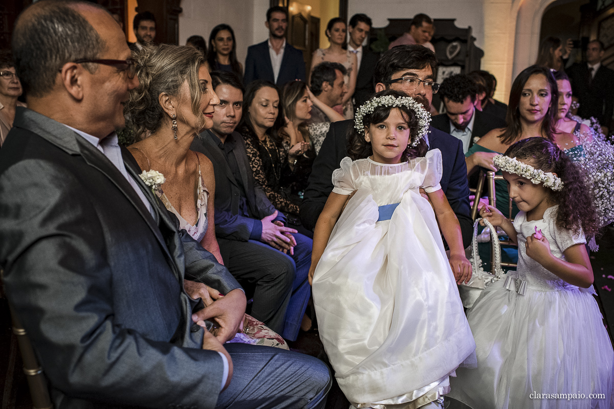 Casamento em casa, noivas 2021, noivas 2022, vestido de noiva, casamento criativo, melhor fotógrafo de casamento, fotógrafa de casamento rio de janeiro, imagens únicas, memórias, making of, cerimônia de casamento, festa de casamento, casando em casa, casando no rio de janeiro, clara Sampaio fotografia