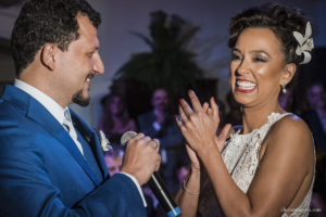 Casamento em casa, noivas 2021, noivas 2022, vestido de noiva, casamento criativo, melhor fotógrafo de casamento, fotógrafa de casamento rio de janeiro, imagens únicas, memórias, making of, cerimônia de casamento, festa de casamento, casando em casa, casando no rio de janeiro, clara Sampaio fotografia