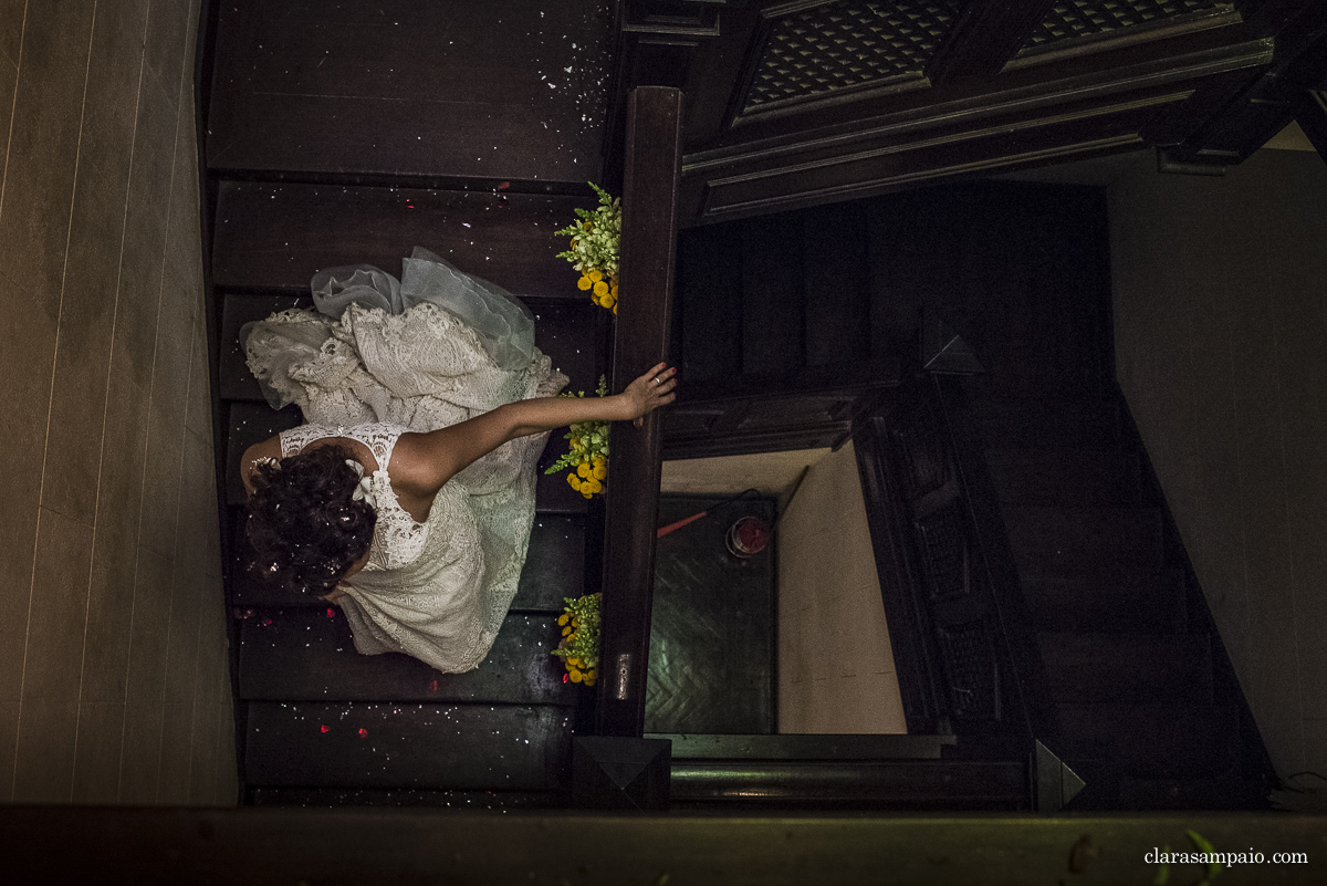 Casamento em casa, noivas 2021, noivas 2022, vestido de noiva, casamento criativo, melhor fotógrafo de casamento, fotógrafa de casamento rio de janeiro, imagens únicas, memórias, making of, cerimônia de casamento, festa de casamento, casando em casa, casando no rio de janeiro, clara Sampaio fotografia