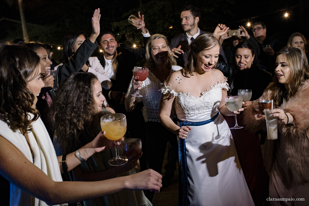 Casamento na Serra do Rio, casando em itaipava, vestido de noiva, casando de dia, casando no por do sol, noivas 2021, noivas 2022, casamento criativo, casando na serra carioca, casando em Teresópolis, casando em Petrópolis, casando em friburgo, clara Sampaio fotografia