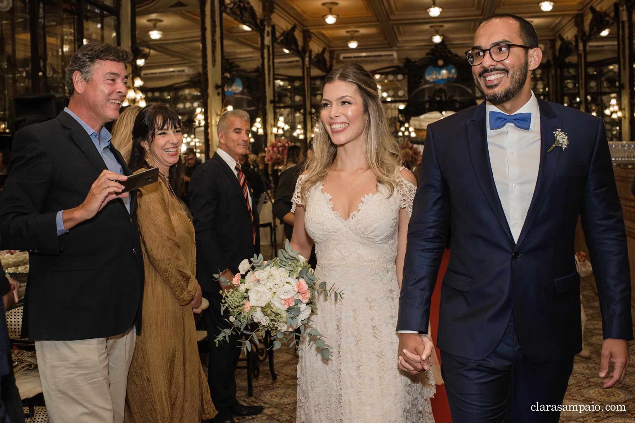 Casamento na confeitaria colombo, fotógrafo de casamento rio de janeiro, fotógrafo de casamento Ribeirão Preto, fotografia de casamento, noiva, hotel yoo2, dark eventos, Raquel abou, fotografia de casamento rio de janeiro, fotografia de casamento, Ribeirão Preto, melhor fotógrafo de casamento, clara Sampaio fotografia