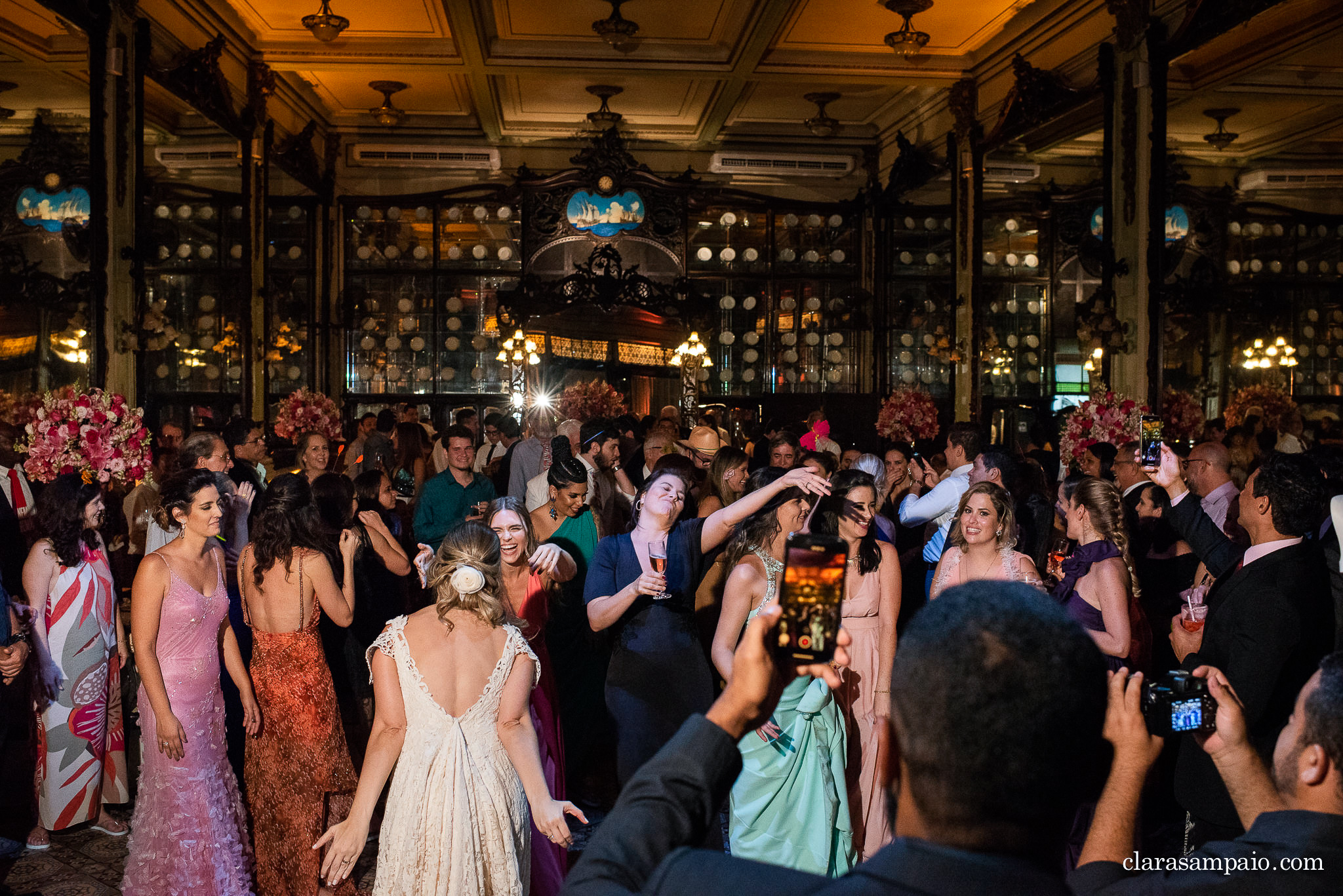 Casamento na confeitaria colombo, fotógrafo de casamento rio de janeiro, fotógrafo de casamento Ribeirão Preto, fotografia de casamento, noiva, hotel yoo2, dark eventos, Raquel abou, fotografia de casamento rio de janeiro, fotografia de casamento, Ribeirão Preto, melhor fotógrafo de casamento, clara Sampaio fotografia