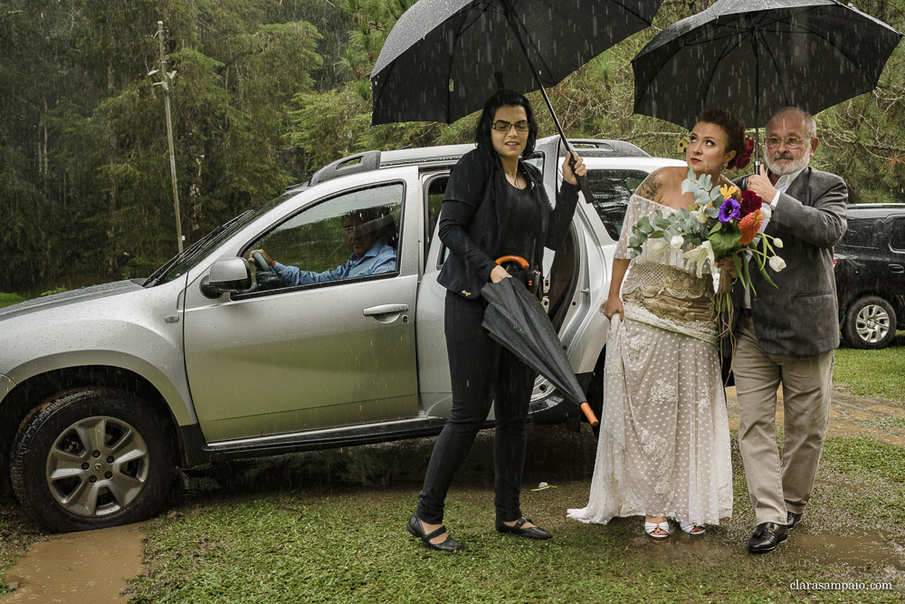 Casamento em friburgo, casamento na serra carioca, casamento na chuva, casamento no frio, casamento no inverno, fotógrafo de casamento rio de janeiro, fotógrafo de casamento Ribeirão Preto, fotógrafo de casamento brasil, fotógrafo de casamento budista, casamento budista, vestido de noiva, clara sampaio fotografia