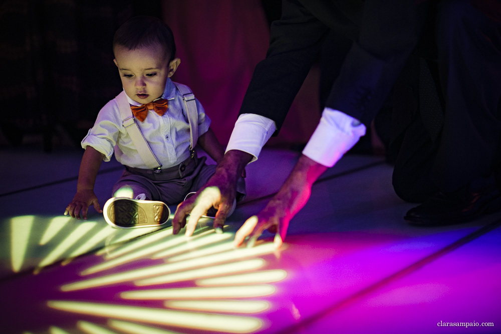 Festa maravilhosa do casamento na casa das canoas, recepção impecável organizada pelo cerimonial céu de tule, festa de casamento mais linda e colorida na casa das canoas, Isabela e Bernardo se casaram em uma festa linda na casa das canoas, festa de casamento especial e cheia de amor na casa das canoas no rio de janeiro