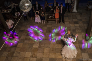 Casamento no sítio meio do mato, casamento no pôr do sol, casamento no fim de tarde, noivas 2021, noivas 2022, casamento criativo, vestido de noiva, casando no meio do mato, melhor fotógrafo de casamento rj, casando no sítio meio do mato, clara Sampaio fotografia