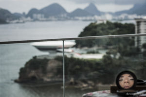 Estória de casamento, casamento criativo, noivas 2021, noivas 2022, casando em búzios, casamento no rio de janeiro, vestido de noiva, making of em niterói, clara Sampaio fotografia