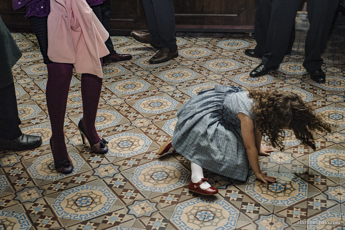 Casamento na confeitaria Colombo, melhor fotógrafo de casamento, casamento na igreja São José, casamento criativo, vestido de noiva, fotos na alerj, making of no hotel prodigy, noivas 2021, noivas 2022, clara Sampaio fotografia