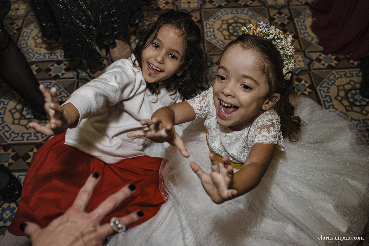 Casamento na confeitaria Colombo, melhor fotógrafo de casamento, casamento na igreja São José, casamento criativo, vestido de noiva, fotos na alerj, making of no hotel prodigy, noivas 2021, noivas 2022, clara Sampaio fotografia