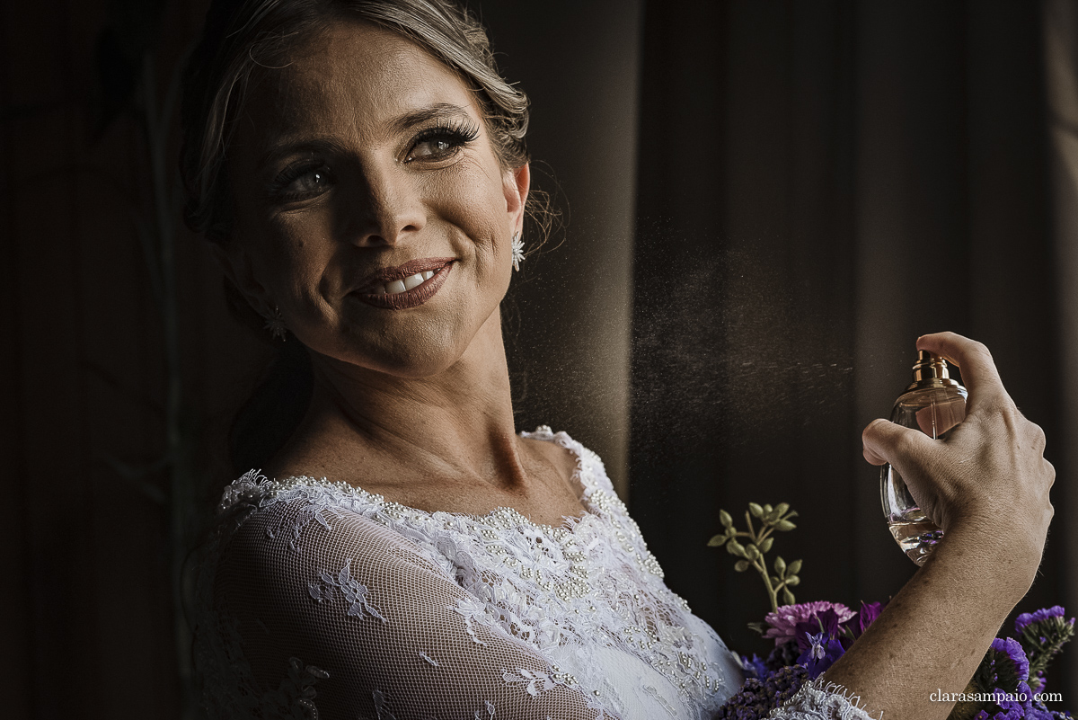 Casamento no fim de tarde, melhor fotógrafo de casamento, casamento na Casa da Polônia, casamento criativo, vestido de noiva, making of em casa, noivas 2021, noivas 2022, clara Sampaio fotografia, noivas 2023, casamento de dia, decoração para casamento de dia