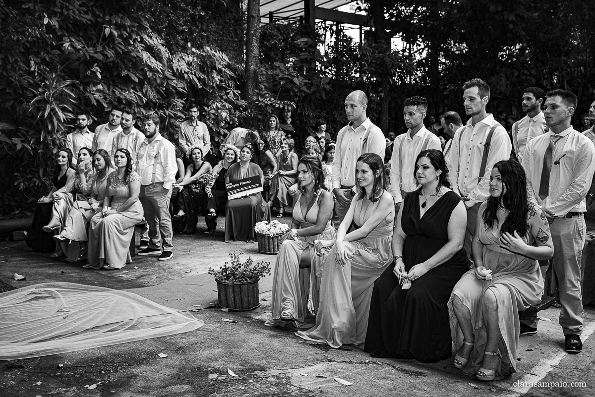 Casamento no fim de tarde, melhor fotógrafo de casamento, casamento na Casa da Polônia, casamento criativo, vestido de noiva, making of em casa, noivas 2021, noivas 2022, clara Sampaio fotografia, noivas 2023, casamento de dia, decoração para casamento de dia