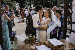 Casamento no fim de tarde, melhor fotógrafo de casamento, casamento na Casa da Polônia, casamento criativo, vestido de noiva, making of em casa, noivas 2021, noivas 2022, clara Sampaio fotografia, noivas 2023, casamento de dia, decoração para casamento de dia