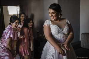 Casamento na Casa de Santa Teresa, casamento de dia, casamento criativo, noivas 2021, noivas 2022, casamento criativo, melhor fotógrafo de casamento rio de janeiro, vestido de noiva, decoração casamento de dia, clara Sampaio fotografia