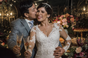 Casamento na Casa de Santa Teresa, casamento de dia, casamento criativo, noivas 2021, noivas 2022, casamento criativo, melhor fotógrafo de casamento rio de janeiro, vestido de noiva, decoração casamento de dia, clara Sampaio fotografia